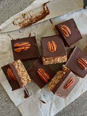 Chocolate Pecan Bites